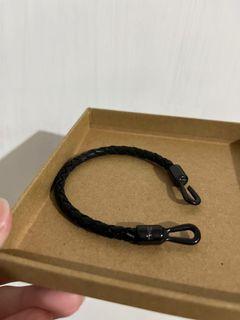 YSL皮革編織手環