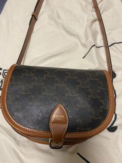 （分類：）位於 。 由 misstb 提交（商品編號 1158985786，圖片 1）。簡介： 。