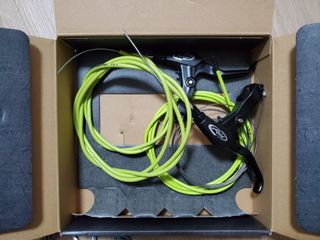 （分類：）位於 。 由 kenneth325 提交（商品編號 1158970925，圖片 1）。簡介： 。