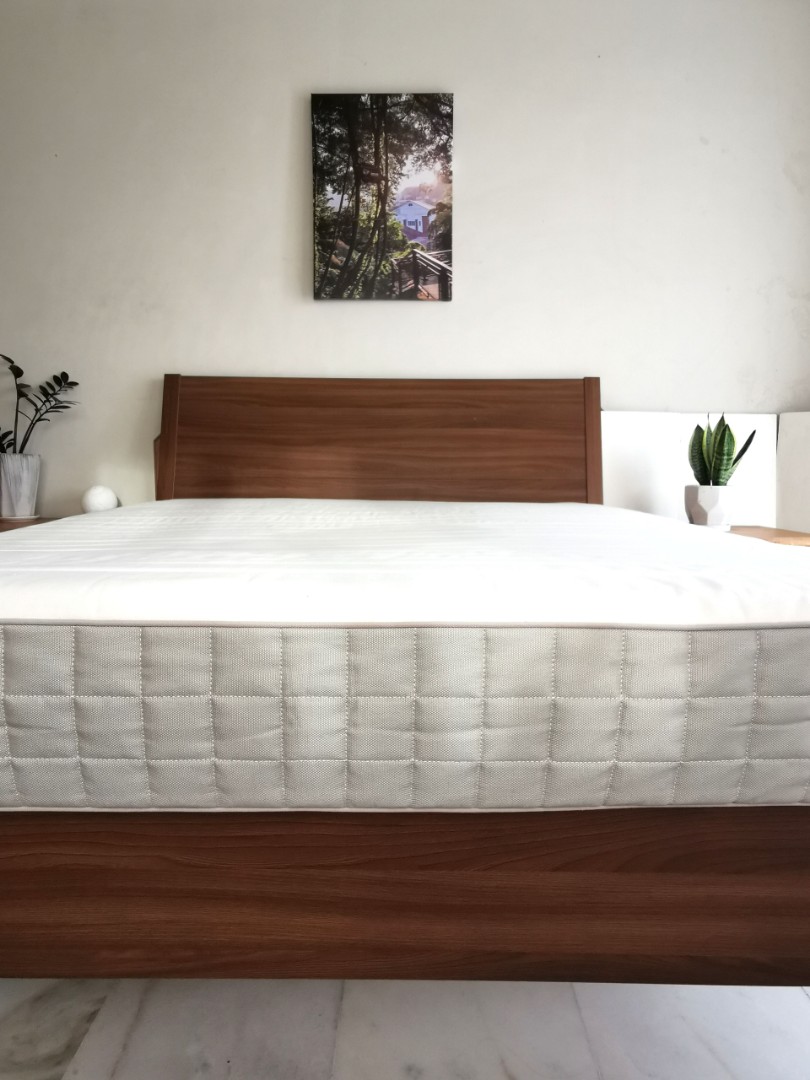 Hafslo queen hot sale mattress