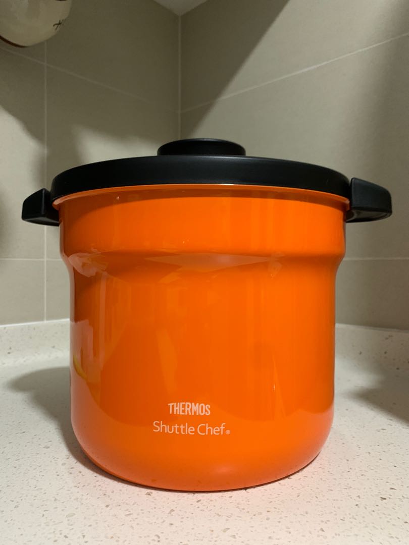 Thermos Shuttle Chef (4.3l) from Japan, TV & Home Appliances, Kitchen