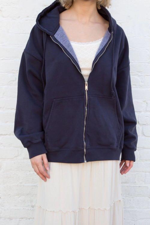Brandy Melville Navy Blue Oversized Christy Zip Up Hoodie, Women's Fashion,  Coats, Jackets and Outerwear on Carousell