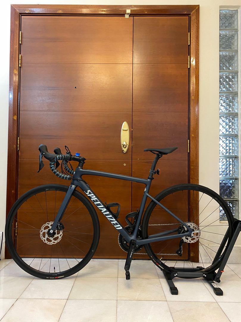COMPLETE BIKE SPECIALIZED TARMAC SL6 SPORT Sports Equipment
