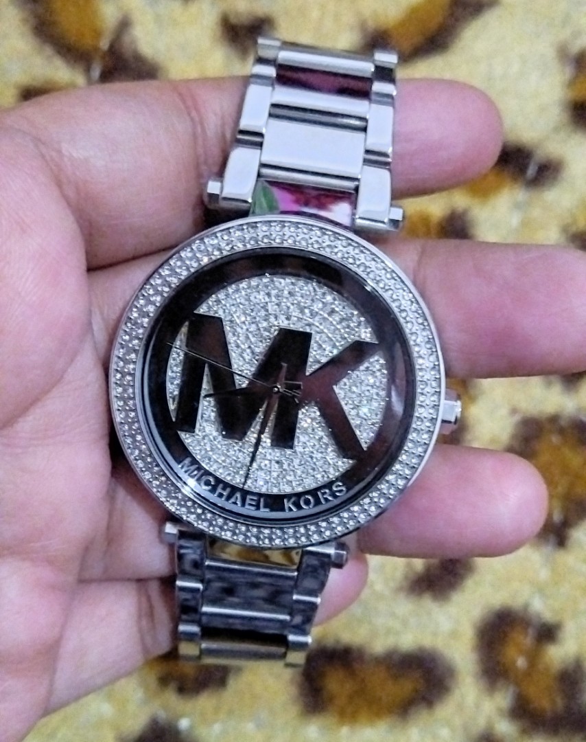 PilihPreloved CRAZY SALE! Michael Kors 