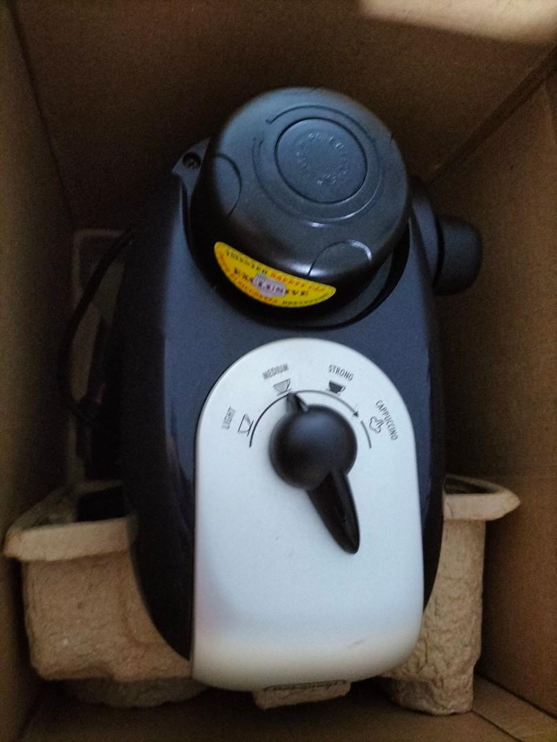 DeLonghi EC7 steam coffee maker, TV & Home Appliances, Kitchen