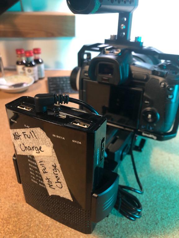 [ESR Rental] Mini Canon Eos R Rig, Photography, Video Cameras on Carousell