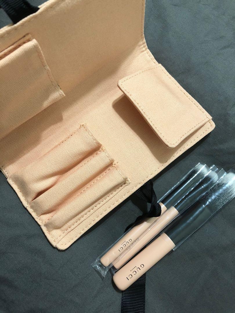 Gucci makeup brush holder Clearance