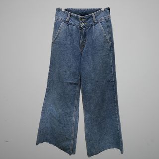 (Category: ) located in . Submitted by commoncentsss (Listing ID 1157722474, Image 1). Description: .
