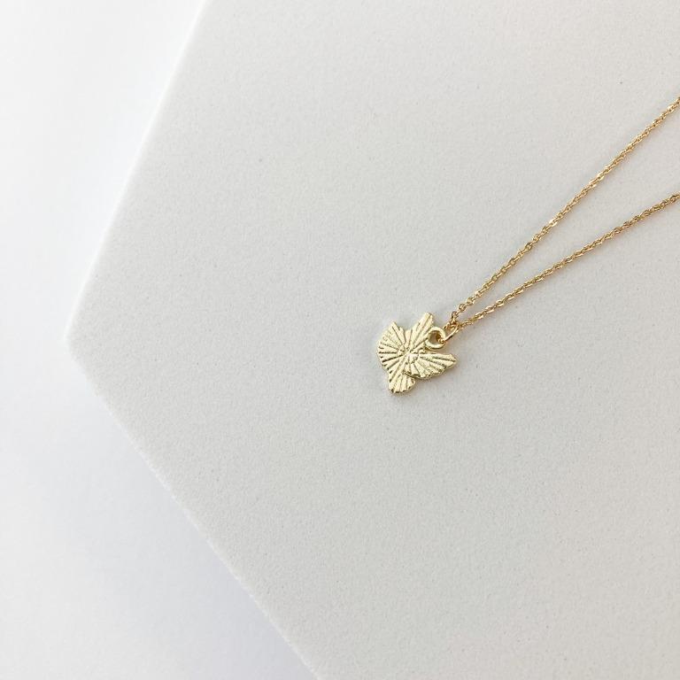 White new arrivals dove necklace