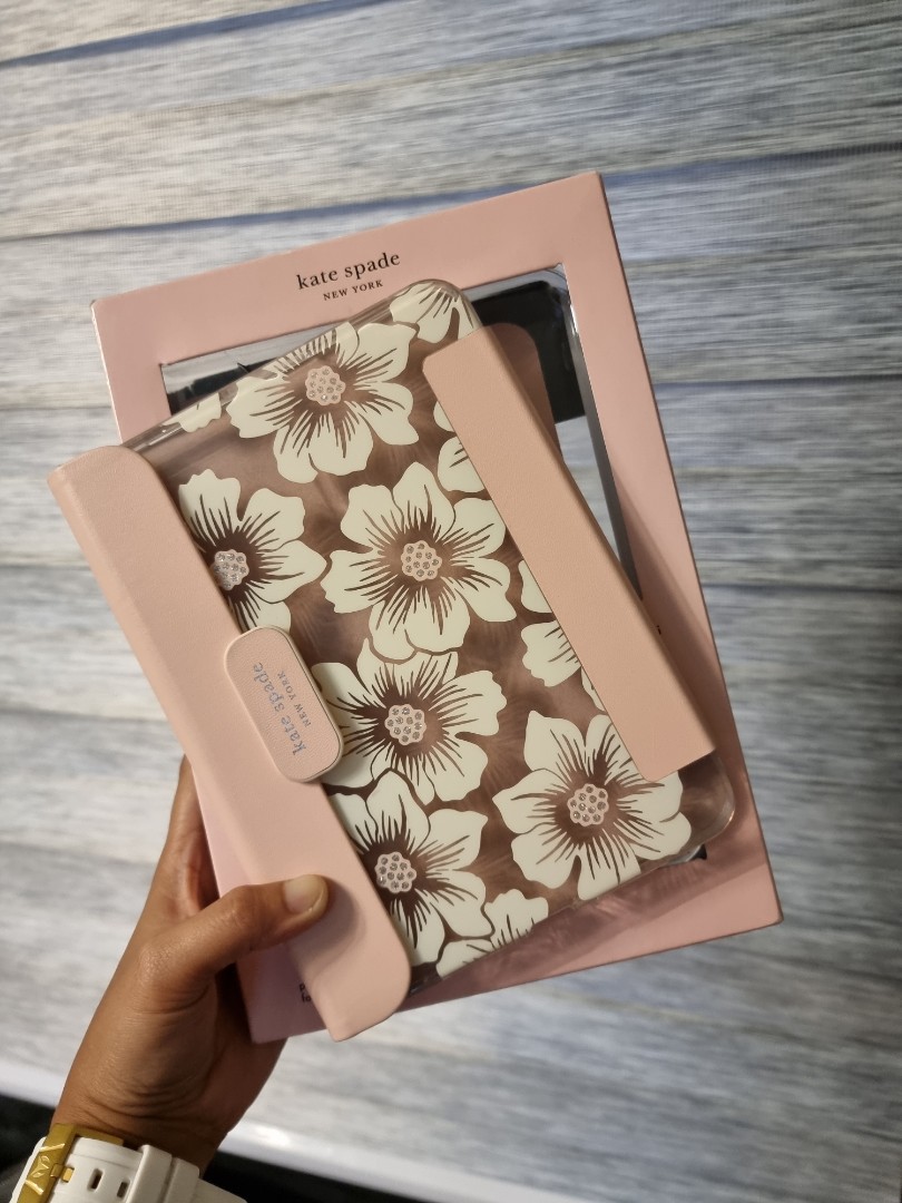 IPAD MINI 6 KATE SPADE CASE, Mobile Phones & Gadgets, Mobile & Gadget  Accessories, Cases & Sleeves on Carousell