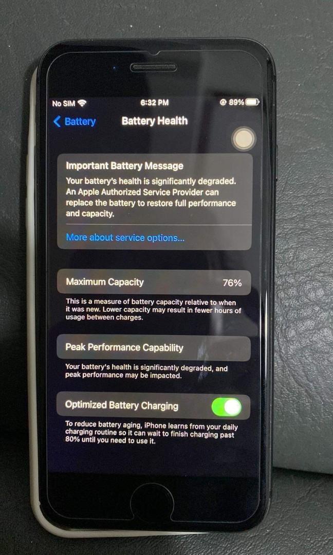 IPHONE 8 64GB GLOBELOCKED (Category: iPhone 8 Series) located in Caloocan City. Submitted by ombretedaniellemariz.deer (Listing ID 1158874793, Image 2). Description: Iphone 8 64gb Globelocked 76battery health No issue Complete package same imie box. Open for swap Selling 8,500 negO NORTH CALOOCAN/FAIRVIEW MEET UP/PICK UP IWAS SCAM OPEN FOR DOOR TO DOOR DELIVERY ADD DF.