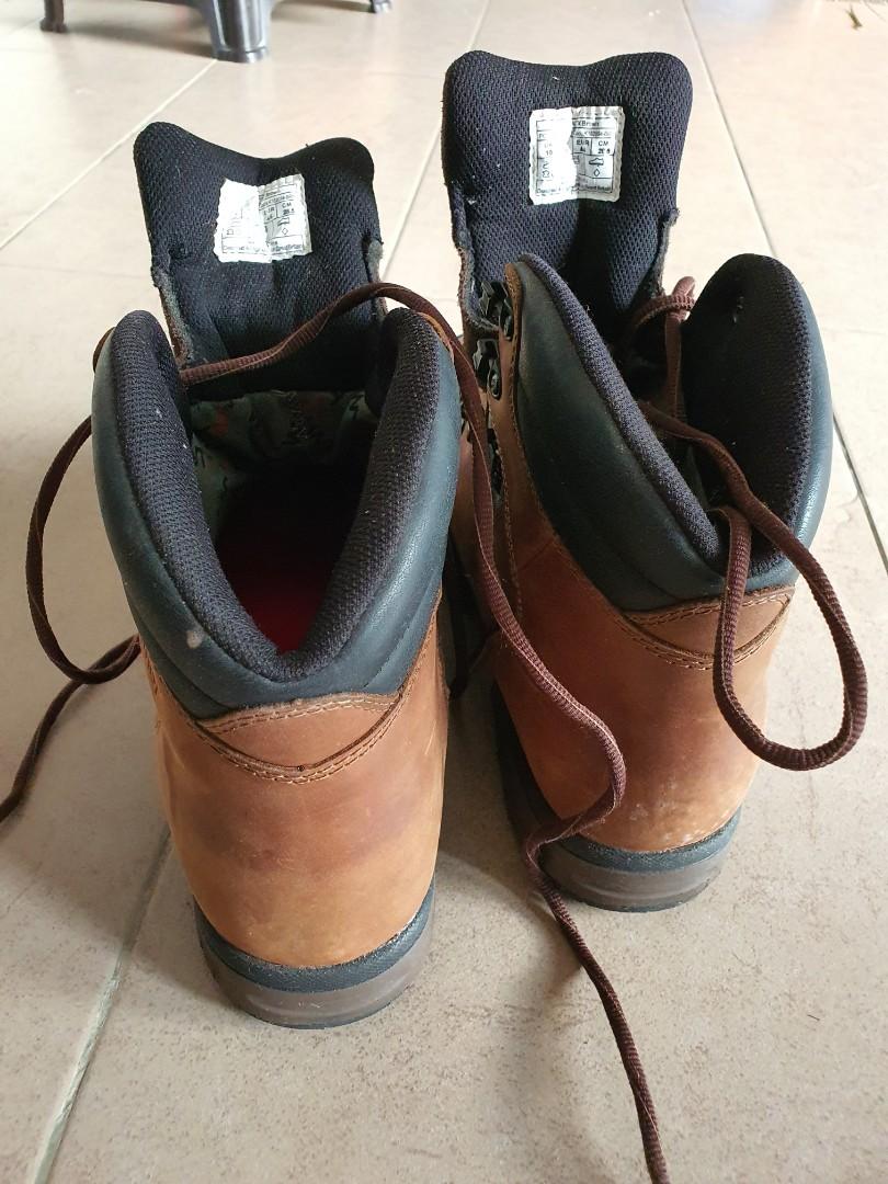 Karrimor boot Men s Fashion Footwear Boots on Carousell