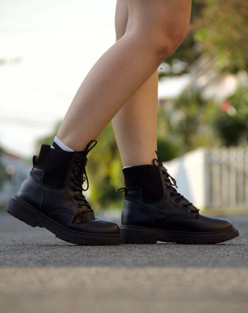 Korean Fashion Boots Women s Fashion Footwear Boots on Carousell
