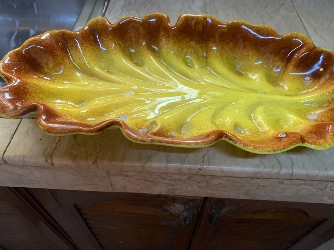Leaf shape fruit platter, Furniture & Home Living, Home Decor, Vases