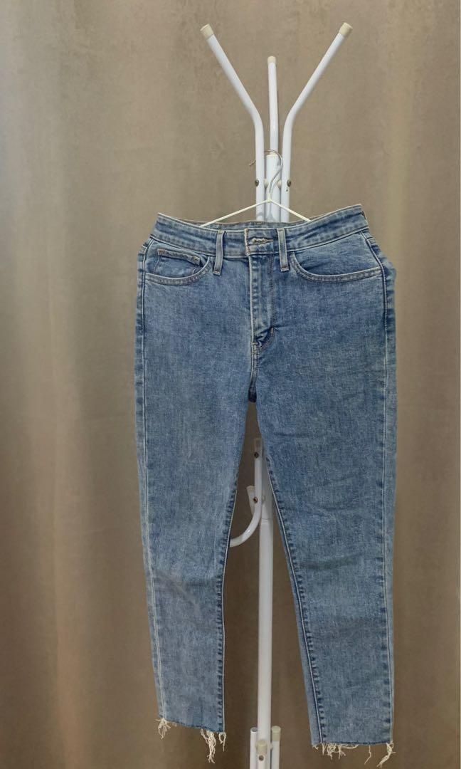 Levi's jeans size 27, Fesyen Wanita 