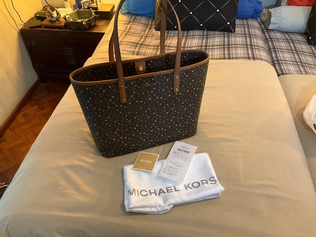 Michael Kors Carter MK Signature PVC Large tote Shoulder Bag
