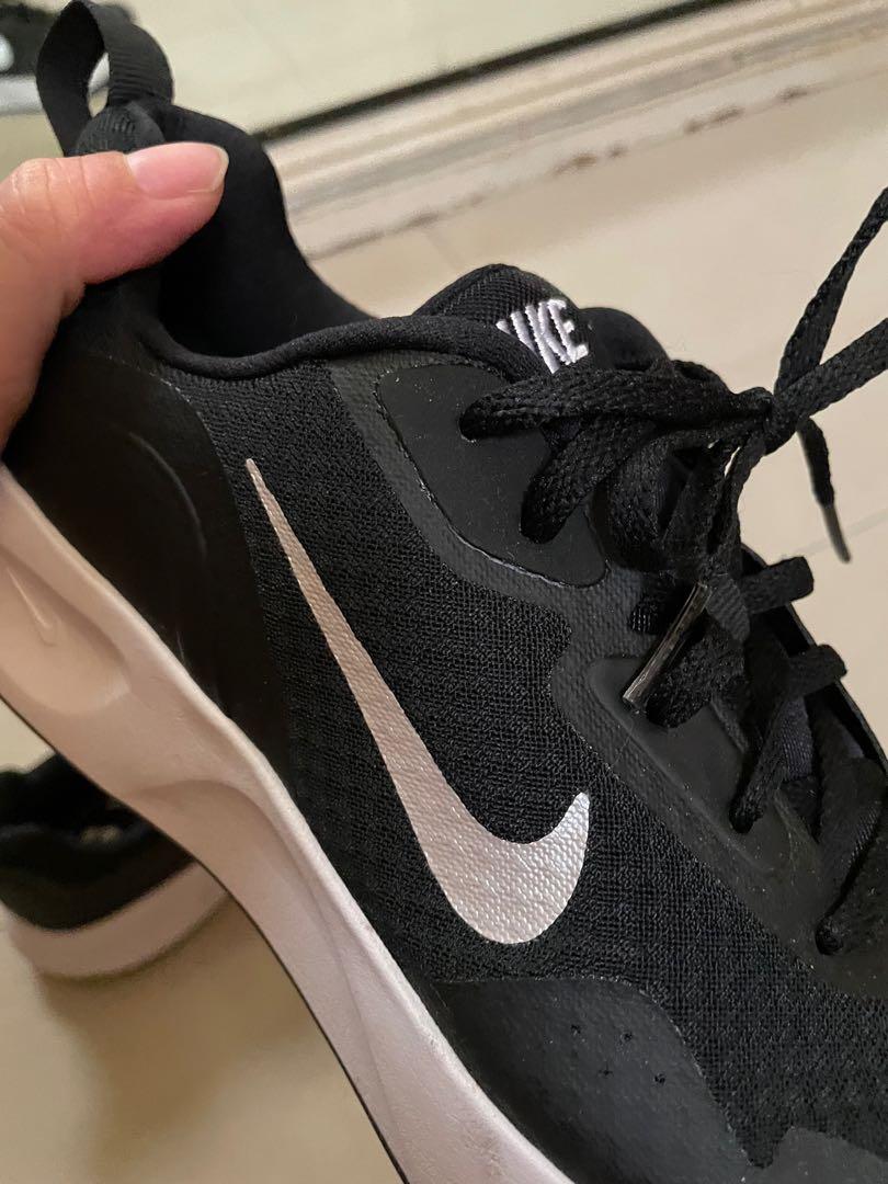 wear all day nike shoes
