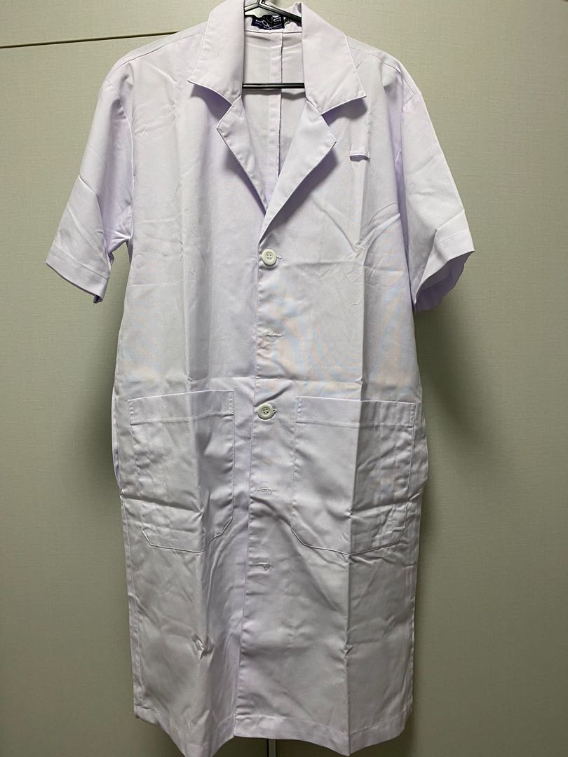 NUS XS lab coat short sleeved, Hobbies & Toys, Stationery & Craft