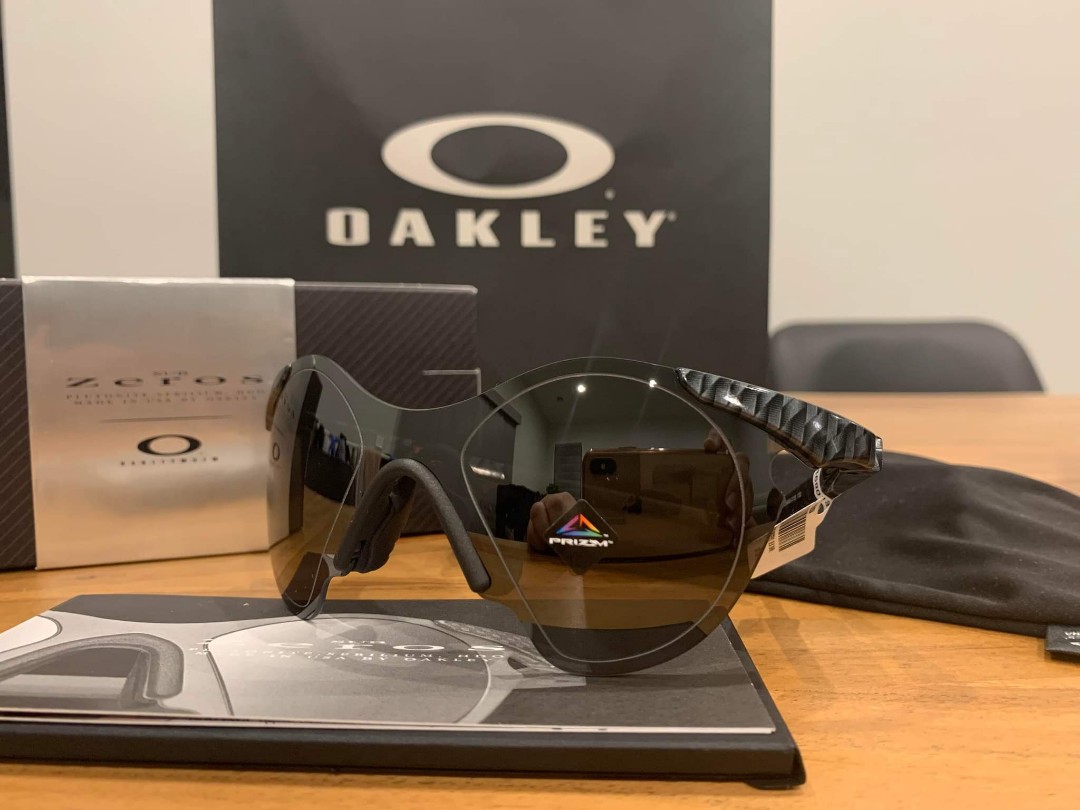 Oakley Sub Zero 2022 Ed., Luxury, Accessories on Carousell