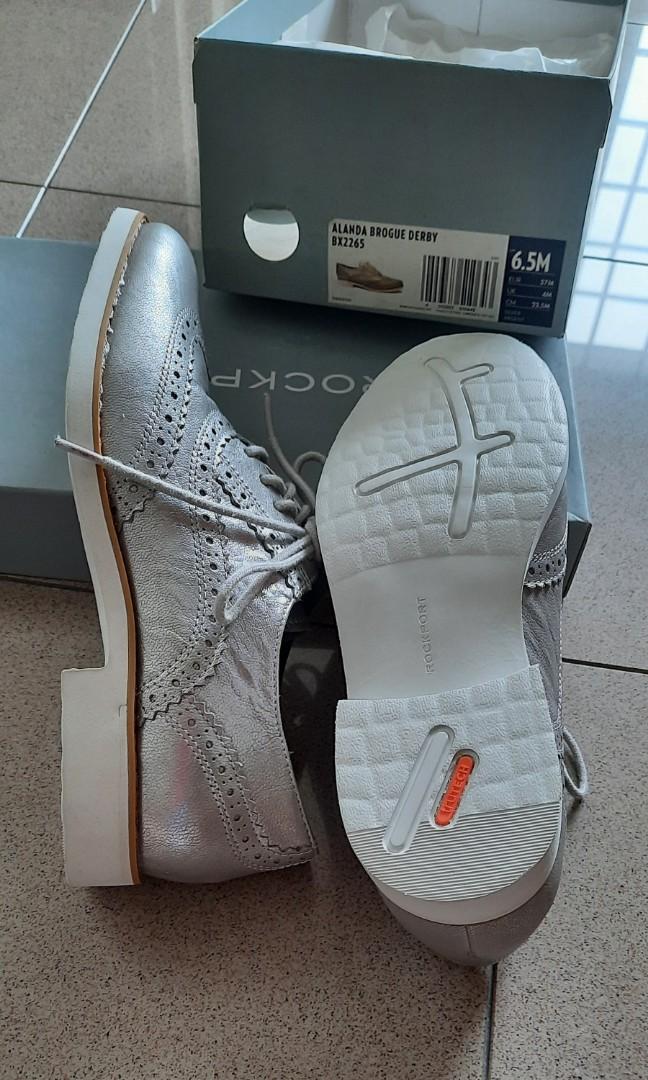 Rockport silver shoes top