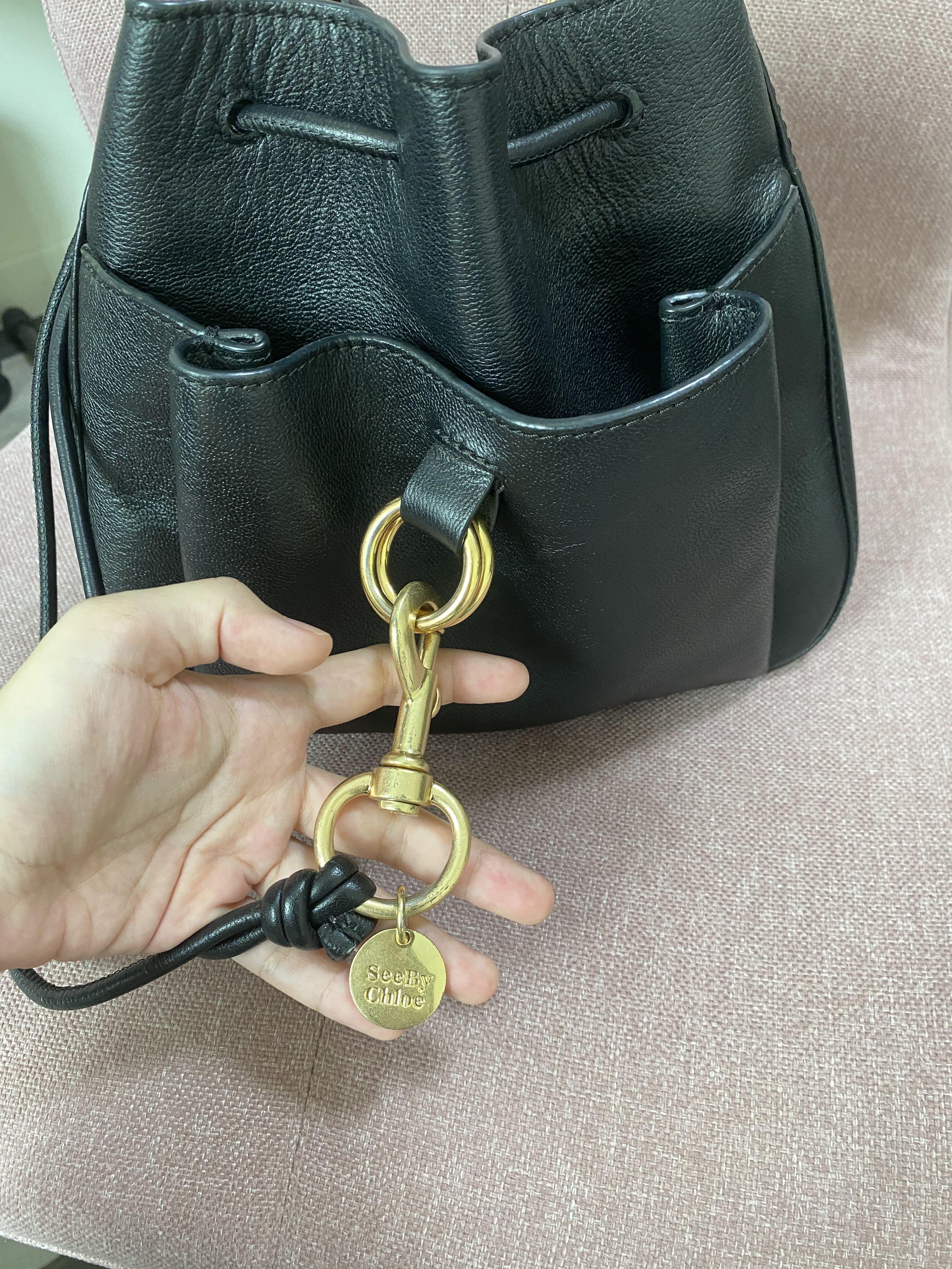 Medium tony bucket outlet bag