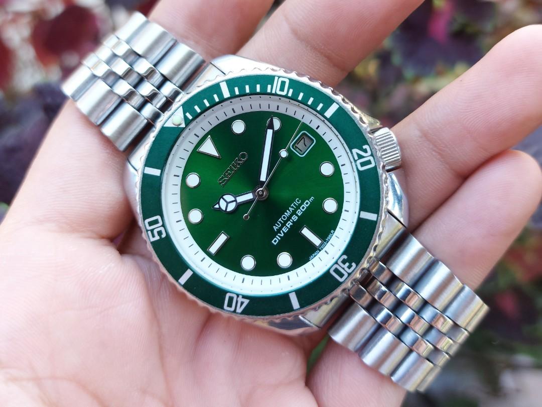 Seiko GREEN SUBMARINER V2 Mod Automatic Diver's Watch, Men's Fashion,  Watches & Accessories, Watches on Carousell