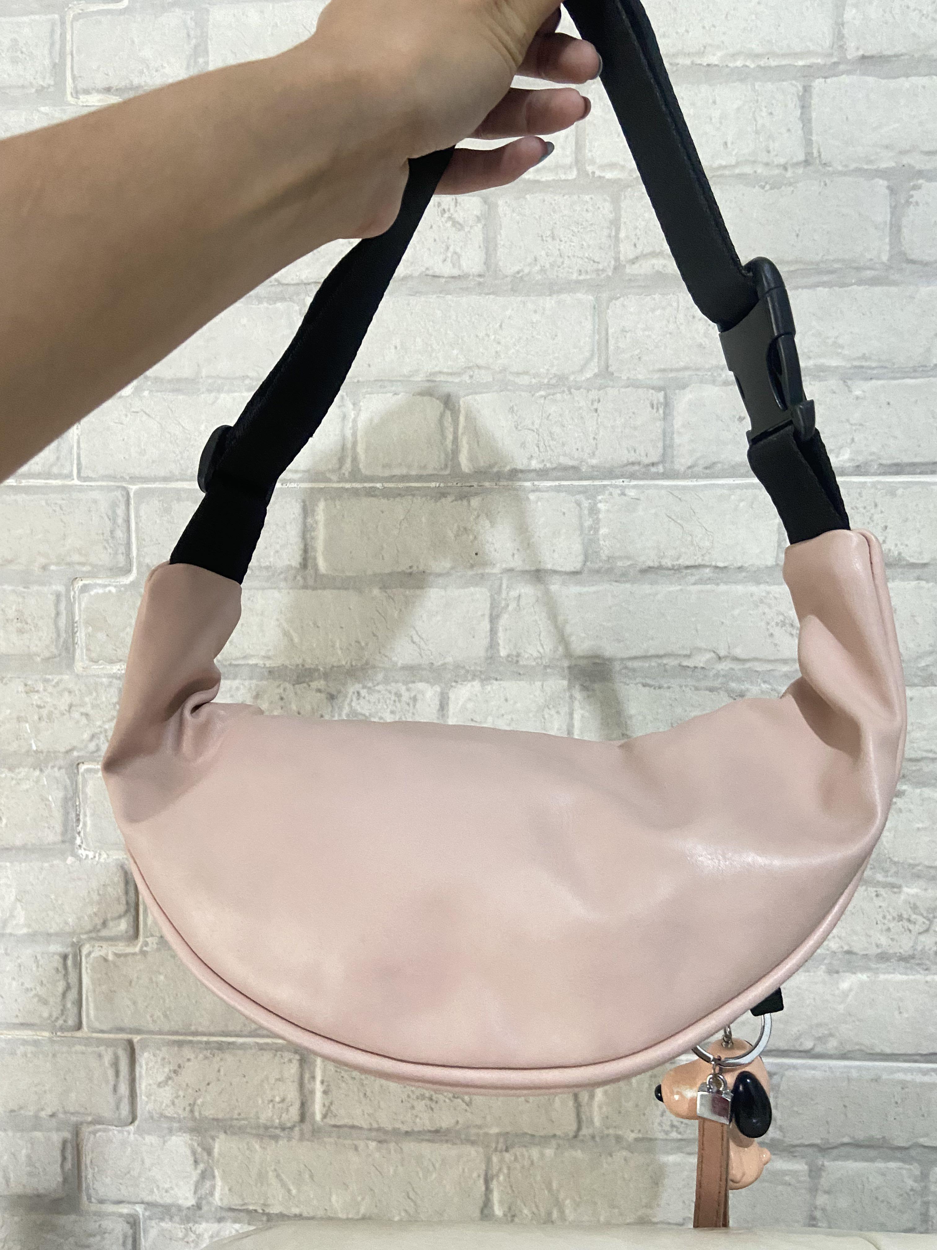 Merk sling bag hot sale
