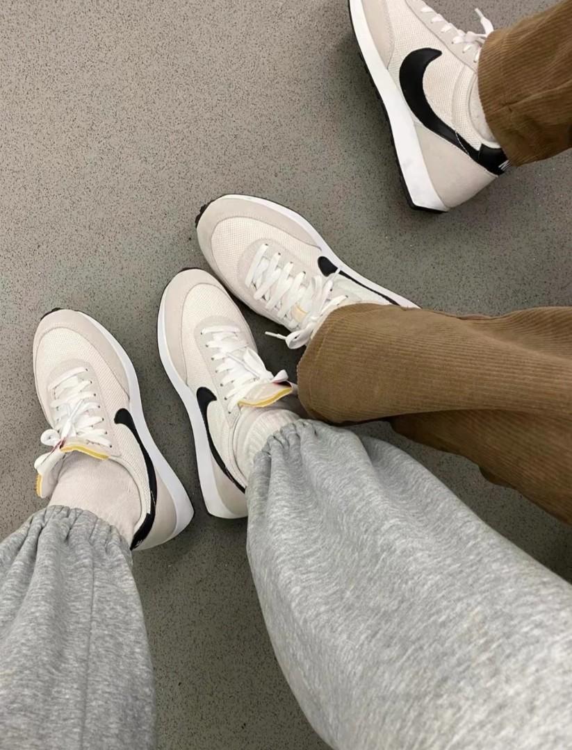 Nike hotsell tailwind cream