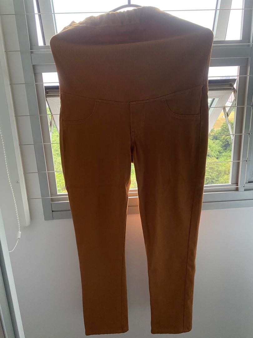 Uniqlo maternity pants, Women's Fashion, Maternity wear on Carousell
