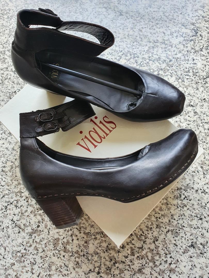Vialis handmade leather ankle strap heels Fesyen Wanita Sepatu