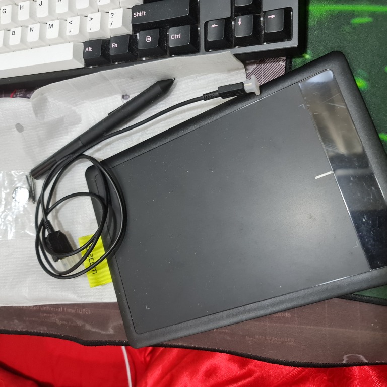 drawing pad, Computers & Tech, Parts & Accessories, Other