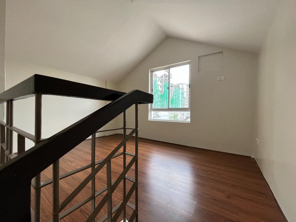 2BR House and Lot (w/Attic) For Rent in Talipapa, Quezon City (West