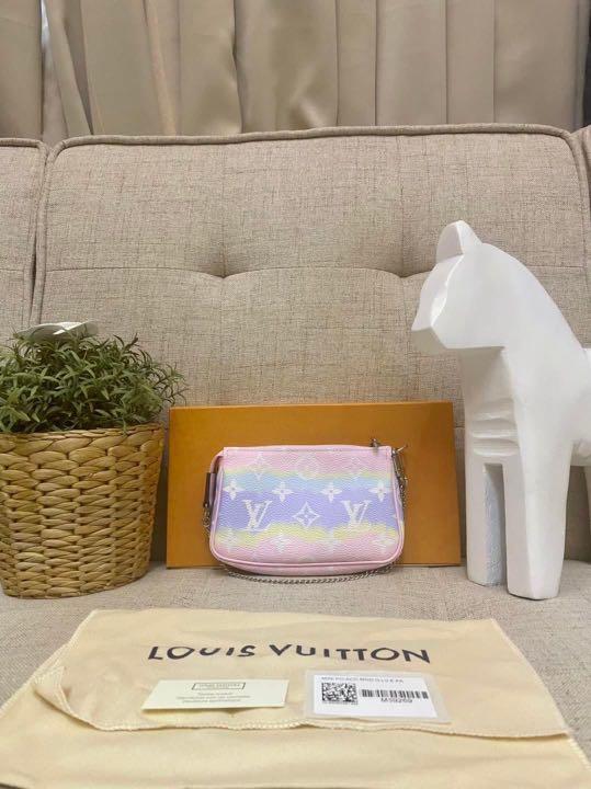 Lv mini hotsell pochette pastel