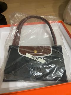 （分類：）位於 。 由 hksget 提交（商品編號 1159138889，圖片 1）。簡介： 。