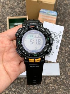 (Category: ) located in . Submitted by runningsneakers (Listing ID 1159066246, Image 1). Description: .