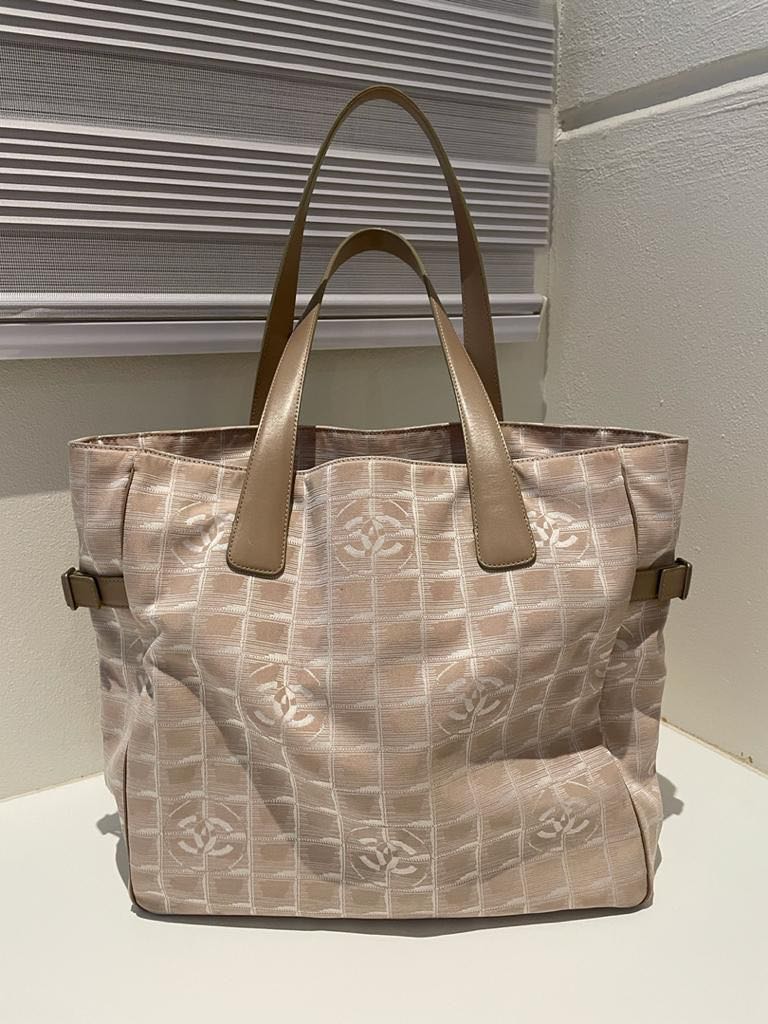 Chanel Travel Ligne Tote, Luxury, Bags & Wallets on Carousell