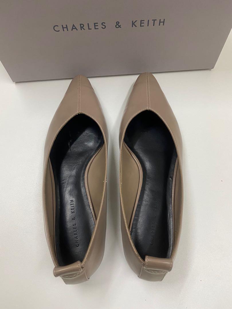 Flat shoes discount charles and keith