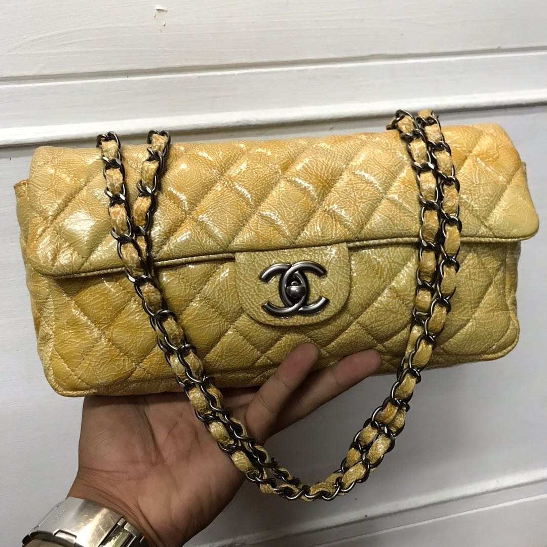 CHNEL, Luxury, Bags & Wallets on Carousell