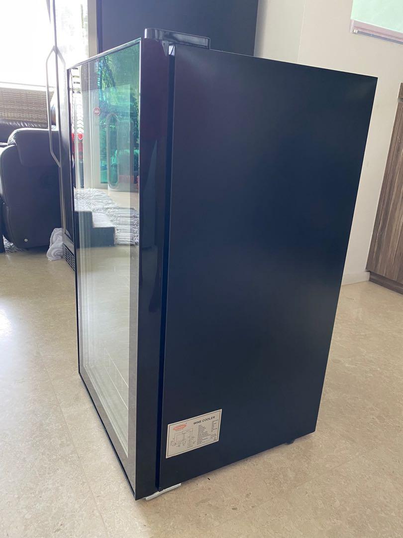 Europace 33 Bottle Wine Cooler EWC 1331S, TV & Home Appliances, Kitchen