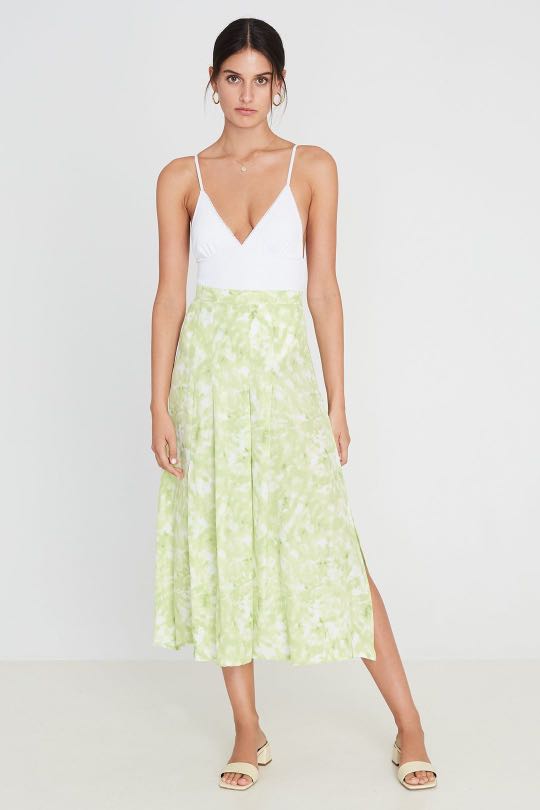 Faithful the Brand Cuesta Midi Skirt Roos Tie Dye - Lime, Women's Fashion,  Bottoms, Skirts on Carousell