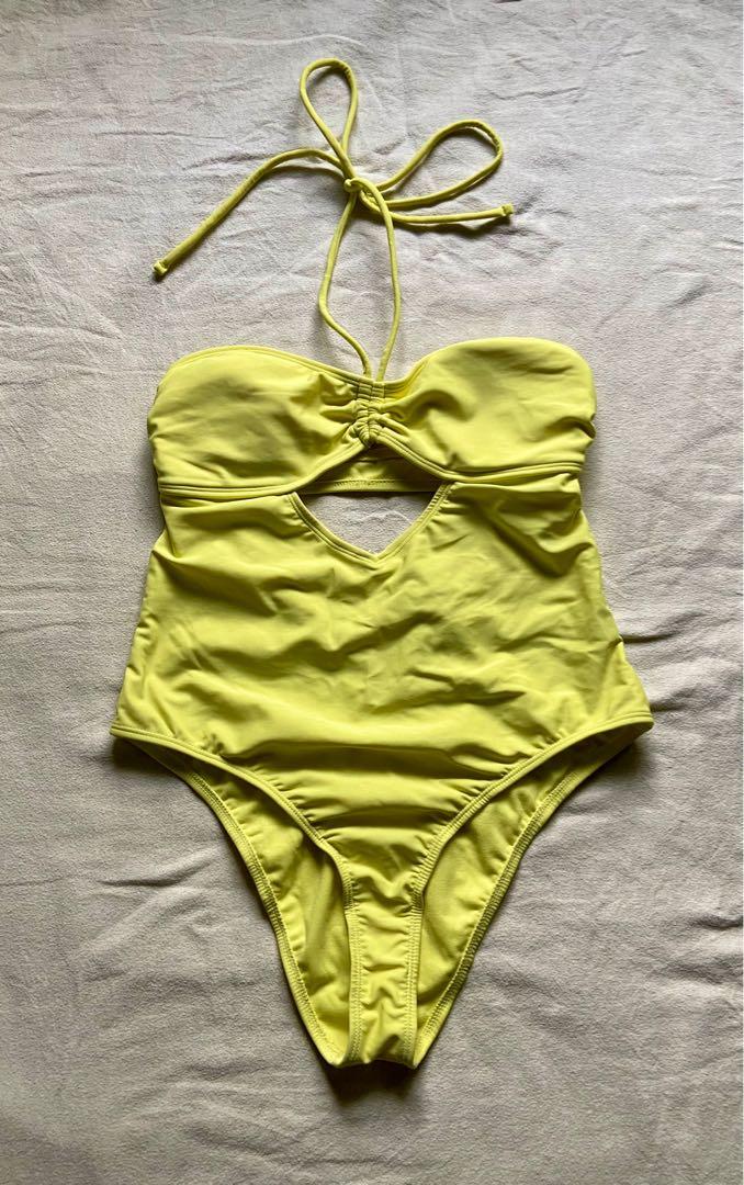 Forever21 Swimwear (Category: Bikinis & Swimsuits) located in Bacolod City. Submitted by katcss (Listing ID 1156919366, Image 1). Description: PLEASE READ the following before MAKING AN OFFER 😊 🚫 LAST PRICE POSTED! 🚫SHIPPING FEE NOT INCLUDED 🚫1 DAY RESERVATION ONLY 🚫NO JOY RESERVERS 🚫 NO LOWBALLERS PLEASE, IF YOU THINK THE PRICE IS UNREASONABLE, THEN DON'T BUY THE ITEM 🚫 THE CONDITION IS GOOD, REGARDLESS OF THE DATE IT WAS BOUGHT, OTHERWIS