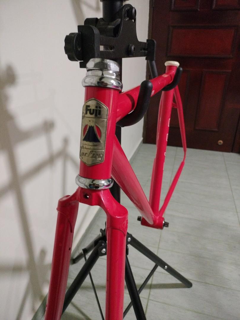 FUJI feather frameset, Sports Equipment, Bicycles & Parts, Bicycles on