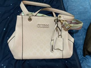(Category: ) located in . Submitted by secondhandgoods8888 (Listing ID 1159181670, Image 1). Description: .