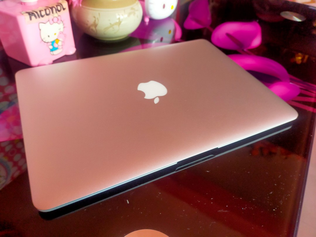 MACBOOK Air 2017 13inch 8gb Ram 128gb Ssd Makinis Pa Unit Computers
