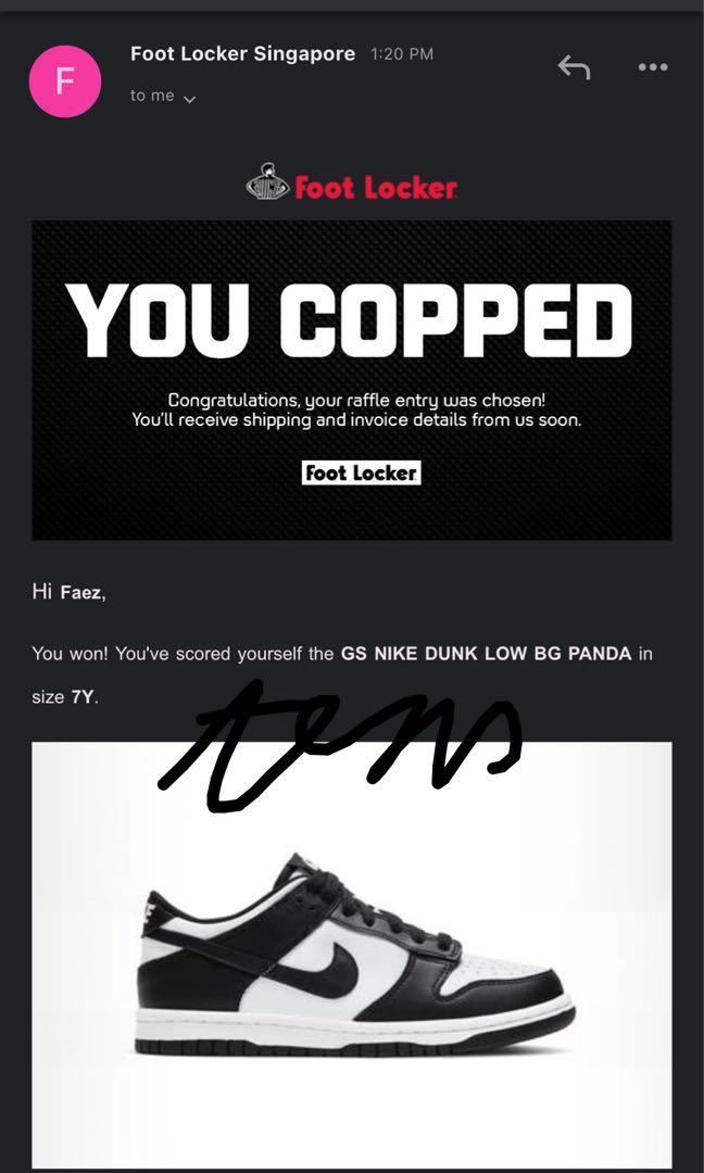 dunk low panda foot locker