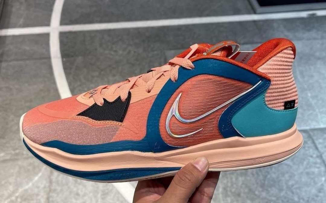 Kyrie 5 bordeaux deals