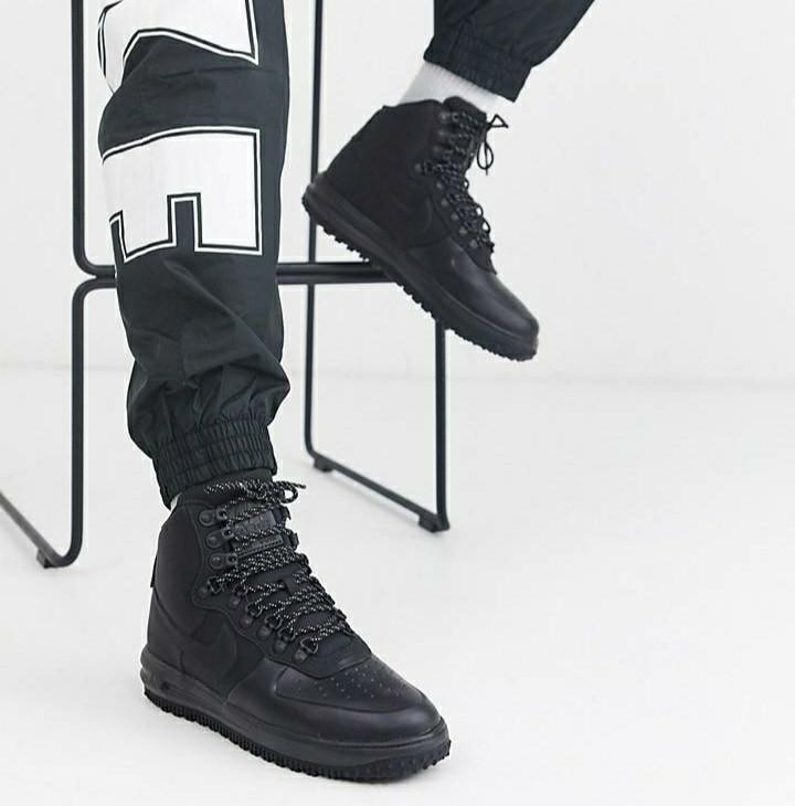 Air force duckboot discount black