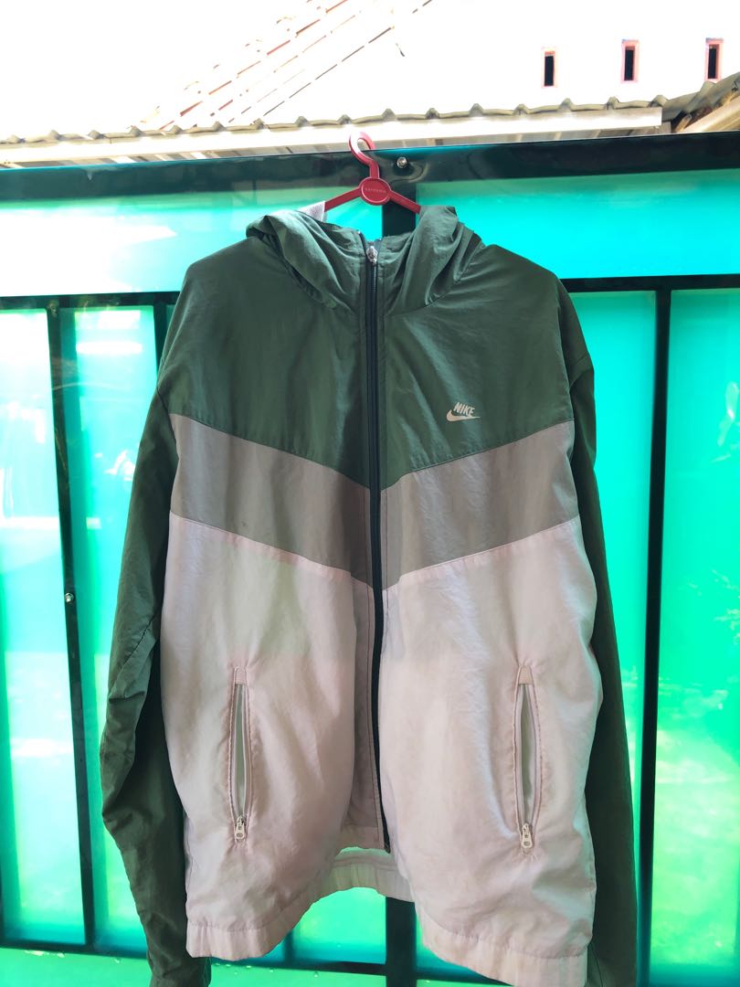 nike windbreaker s