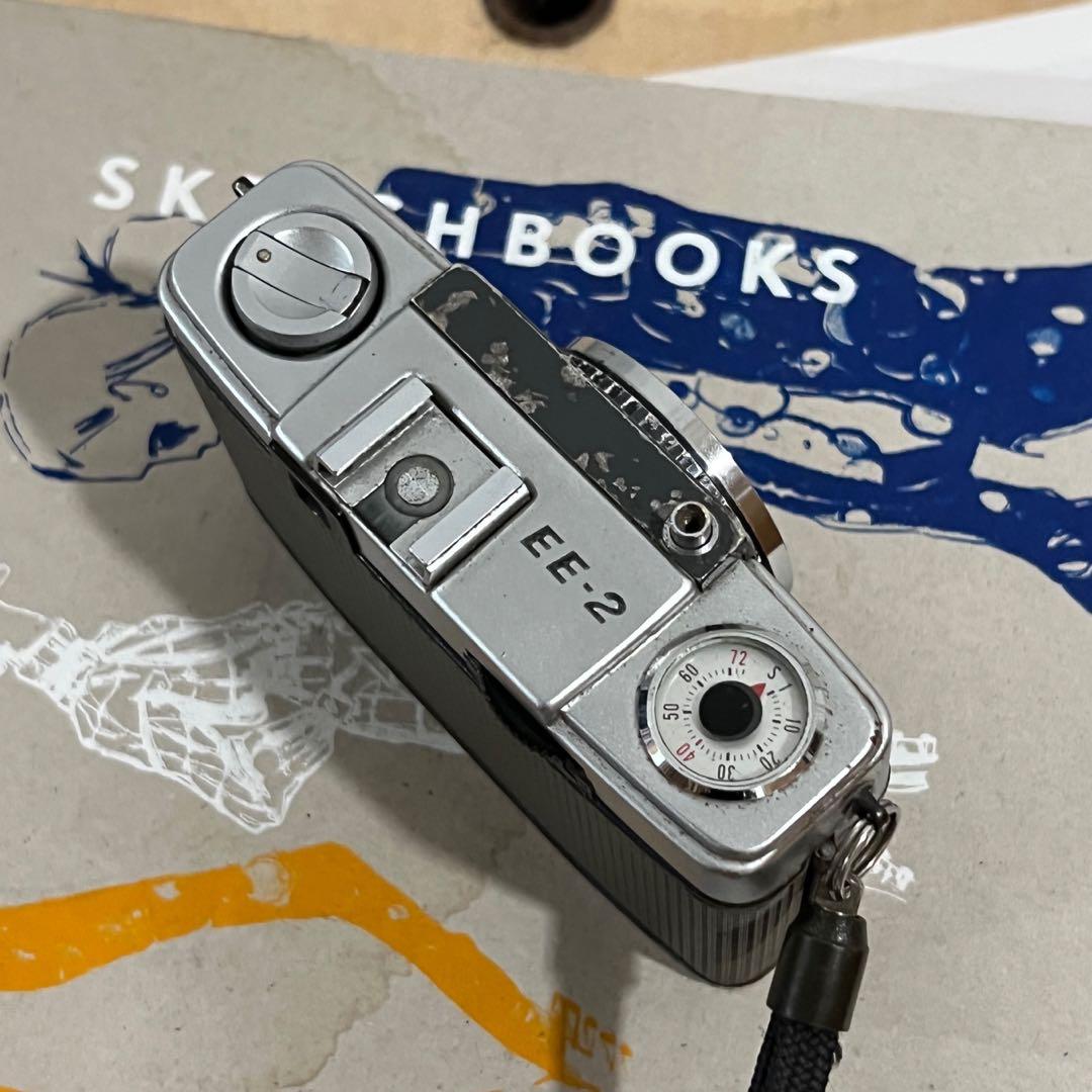 OLYMPUS PEN EE-2 HALF FRAME 35mm FILM CAMERA (Category: Cameras) located in Manila. Submitted by mmmoood_ (Listing ID 1159123279, Image 3). Description: OLYMPUS PEN EE-2 HALF FRAME 35mm FILM CAMERA Working condition Has paint chips and rust Viewfinder is relatively clear Lens just needs cleaning 3k fixed.