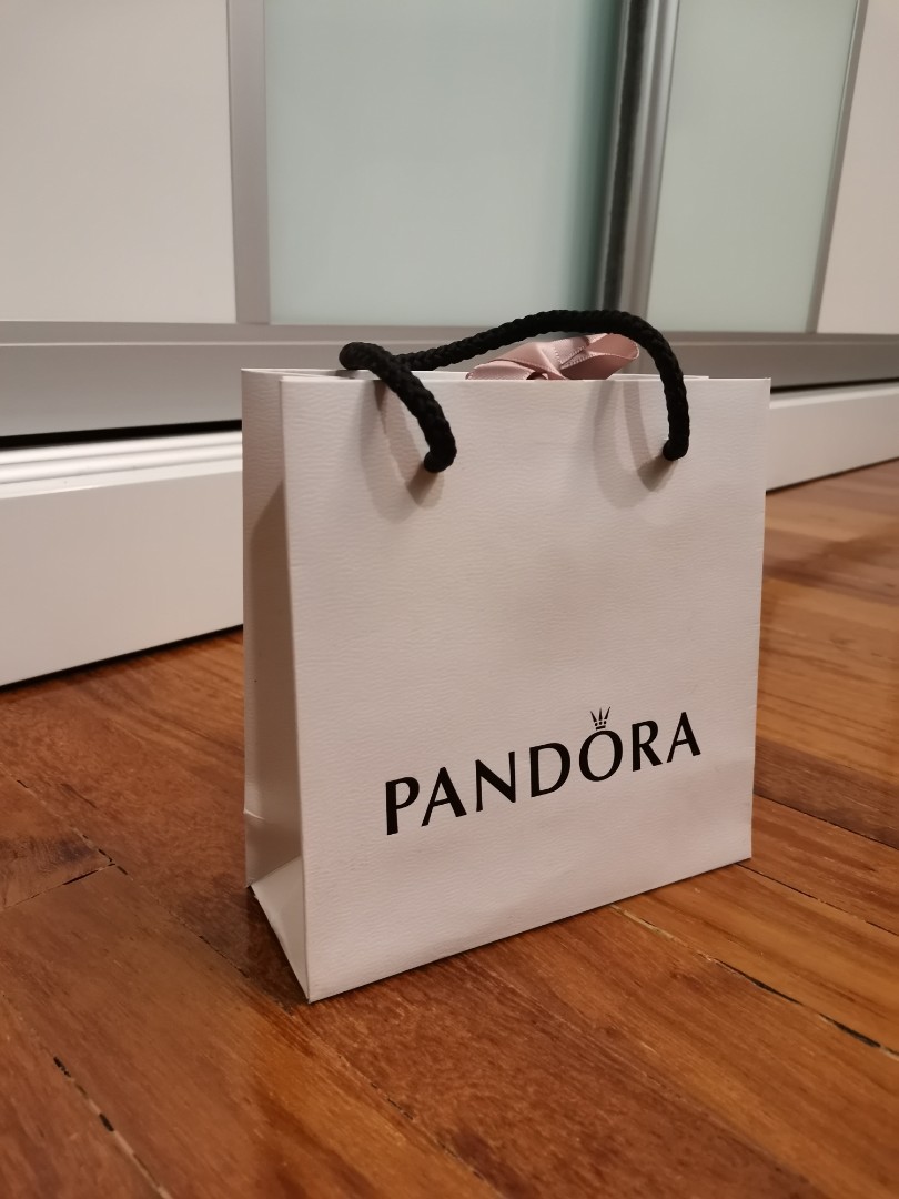 Pandora Paper [Ori], Luxury, & Wallets Carousell